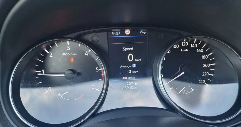 Nissan Qashqai cena 73850 przebieg: 84000, rok produkcji 2019 z Łaszczów małe 211
